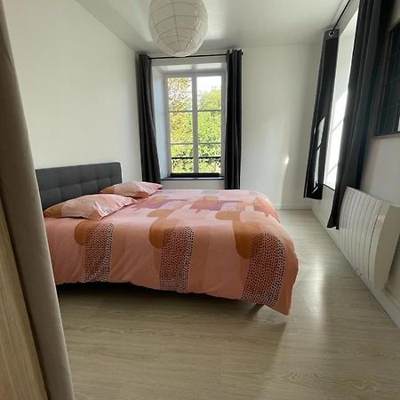 Appartement Le Petit Charcot Charleville-Mézières Exterior foto